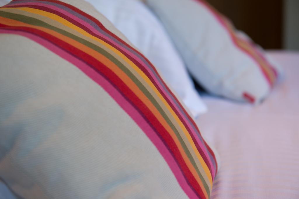 Logis Hotel Ur-Hegian ไอนัว ภายนอก รูปภาพ